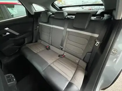 Photo 8 Citroën C4  PureTech 130ch S&S Feel Pack