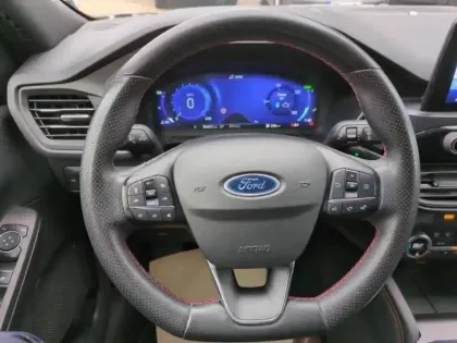 Photo 11 Ford Kuga  2.5 Duratec 190ch FHEV E85 ST-Line X BVA