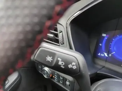 Photo 12 Ford Kuga  2.5 Duratec 190ch FHEV E85 ST-Line X BVA