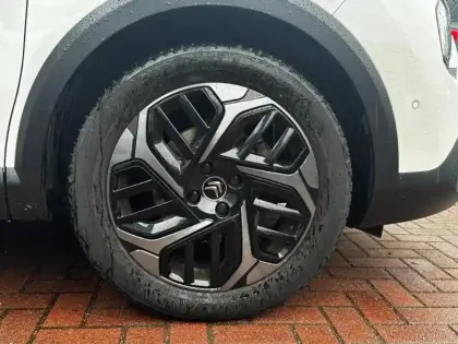 Photo 6 Citroën C4  PureTech 130ch S&S Shine