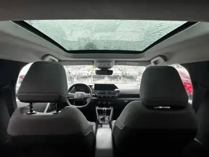 Photo 10 Citroën C4  PureTech 130ch S&S Shine