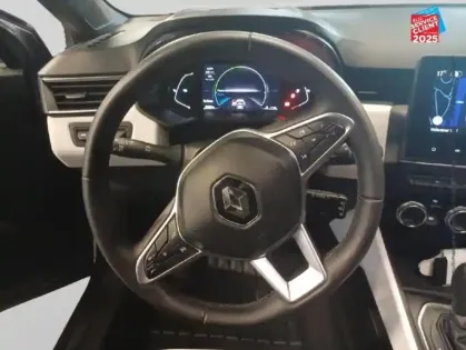 Photo 11 Renault Clio  1.6 E-Tech hybride 140ch Intens -21N GPS