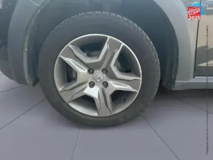 Photo 9 Dacia Sandero  1.0 TCe 100ch Stepway