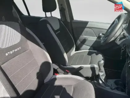 Photo 4 Dacia Sandero  1.0 TCe 100ch Stepway