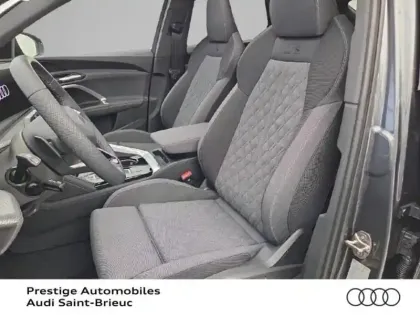 Photo 6 Audi Q5 Gén. III Ph1 S line 5