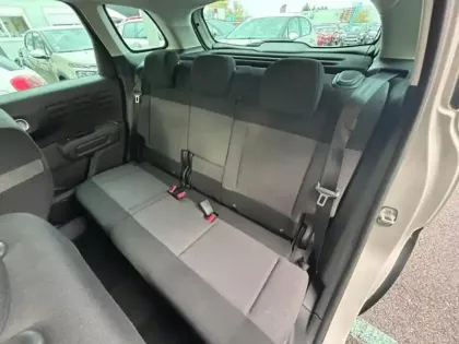 Photo 8 Citroën C3 Aircross  PureTech 110ch S&S Shine EAT6