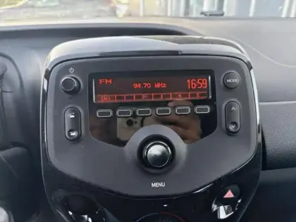 Photo 13 Citroën C1  VTi 72 S&S Feel 5p E6.d