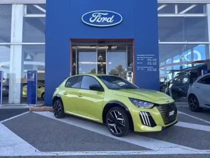 Photo 7 Peugeot 208  1.2 Hybrid 136ch GT e-DCS6