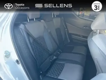 Photo 6 Toyota C-HR  122h Distinctive 2WD E-CVT MY22