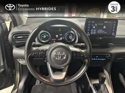 Photo 23 Toyota Yaris  116h Design 5p MY22