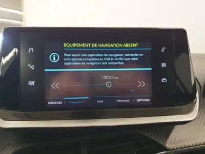 Photo 13 Peugeot 208  e- 136ch Allure