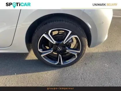 Photo 12 Opel Corsa  1.2 Turbo Hybrid 100ch GS e-BVA6