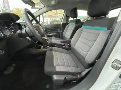 Photo 6 Citroën C3  1.2 PureTech 110ch S&S Shine EAT6