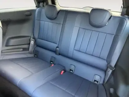 Photo 12 Mini Cooper  3 Portes SE 218ch Favoured