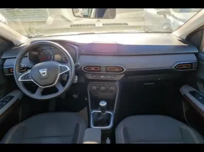 Photo 8 Dacia Sandero  1.0 TCe 90ch Stepway CONFORT