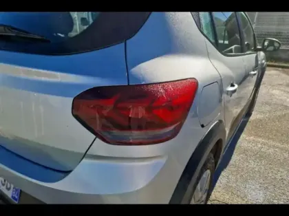 Photo 13 Dacia Sandero  1.0 TCe 90ch Stepway CONFORT