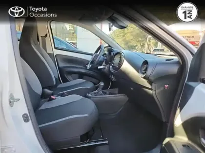 Photo 5 Toyota Aygo  X 1.0 VVT-i 72ch Dynamic S-CVT