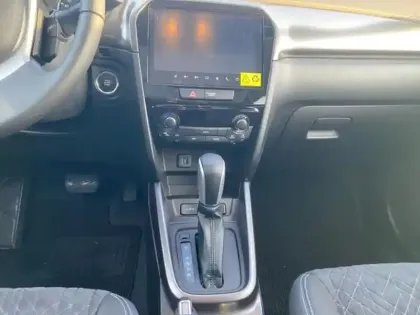 Photo 12 Suzuki Vitara  1.4 Boosterjet Hybrid 110ch Style Auto Allgrip MY25