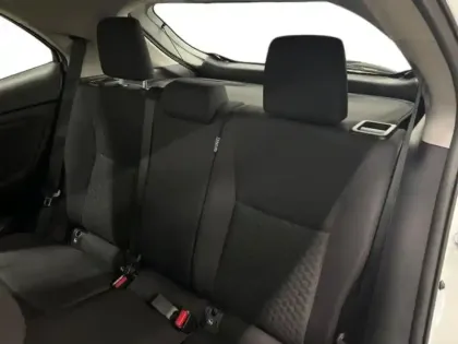 Photo 12 Toyota Yaris  Cross 116h Dynamic MC24