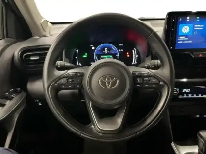 Photo 14 Toyota Yaris  Cross 116h Dynamic MC24