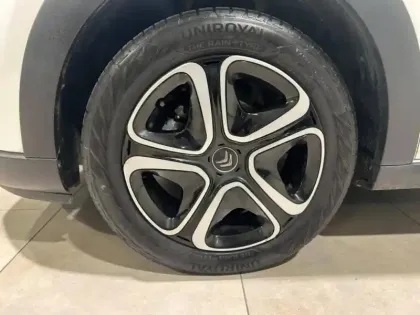 Photo 5 Citroën C3  PureTech 82ch Graphic S&S E6.d