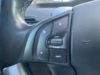 Photo 13 Citroën C4 Picasso  PureTech 130ch Feel S&S