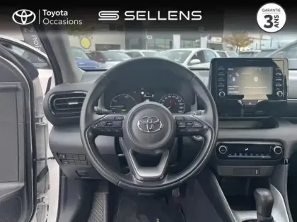 Photo 8 Toyota Yaris  116h Dynamic 5p MY22