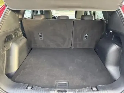 Photo 27 Ford Kuga  2.5 Duratec 190ch FHEV E85 ST-Line BVA