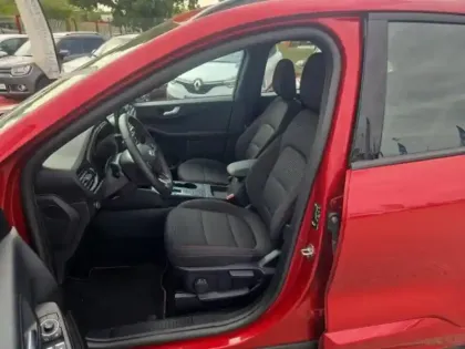 Photo 9 Ford Kuga  2.5 Duratec 190ch FHEV E85 ST-Line BVA