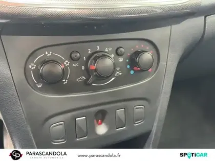 Photo 12 Dacia Sandero  1.0 SCe 75ch Urban Stepway - 20
