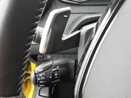 Photo 21 Peugeot 208  PureTech 100 S&S EAT8