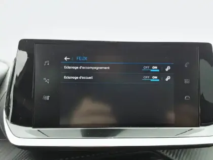 Photo 28 Peugeot 208  PureTech 100 S&S EAT8