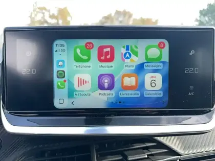 Photo 30 Peugeot 2008  BlueHDi 130 S&S EAT8