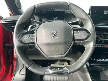 Photo 15 Peugeot 2008  BlueHDi 130 S&S EAT8