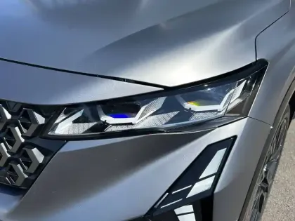 Photo 27 Renault Austral  full hybrid E-Tech 200 ch