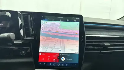 Photo 10 Renault Austral  E-Tech full hybrid 200 GSR2