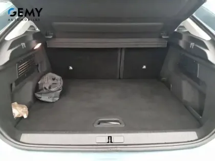 Photo 5 Citroën C4 e- 136 ch Automatique