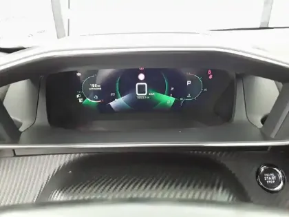 Photo 9 Peugeot 2008  BlueHDi 130 S&S EAT8