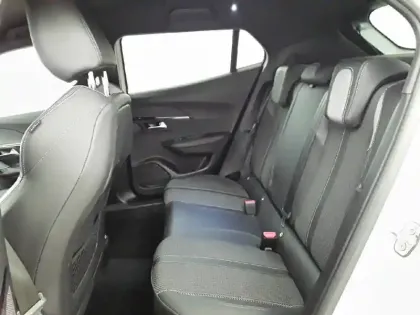 Photo 11 Peugeot 2008  BlueHDi 130 S&S EAT8