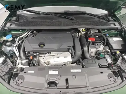 Photo 12 Peugeot 308  PHEV 180 e-EAT8