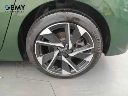 Photo 10 Peugeot 308  PHEV 180 e-EAT8