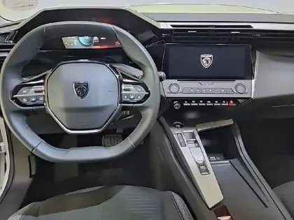 Photo 7 Peugeot 308  SW PureTech 130ch S&S EAT8