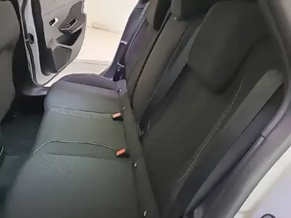 Photo 11 Peugeot 308  SW PureTech 130ch S&S EAT8