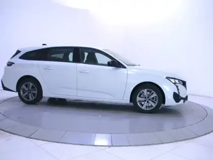 Photo 3 Peugeot 308  SW PureTech 130ch S&S EAT8