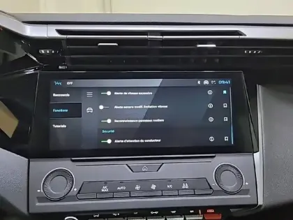 Photo 20 Peugeot 308  SW PureTech 130ch S&S EAT8