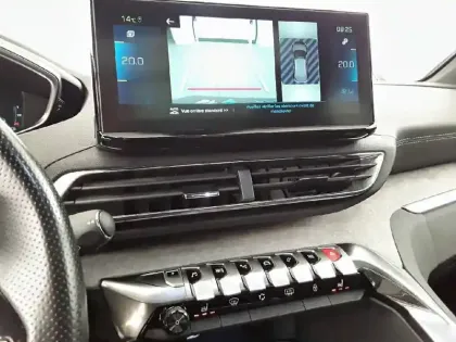 Photo 17 Peugeot 3008  Hybrid 225 e-EAT8