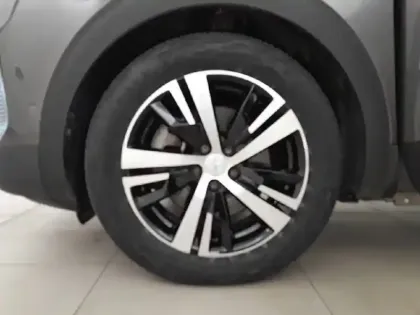 Photo 12 Peugeot 3008  Hybrid 225 e-EAT8