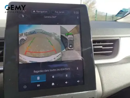 Photo 17 Renault Captur  E-Tech full hybrid 145