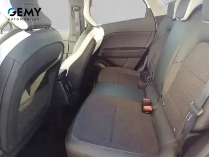 Photo 9 Renault Captur  E-Tech full hybrid 145