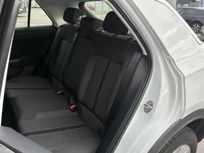 Photo 22 Volkswagen T-roc  2.0 TDI 116 Start/Stop BVM6